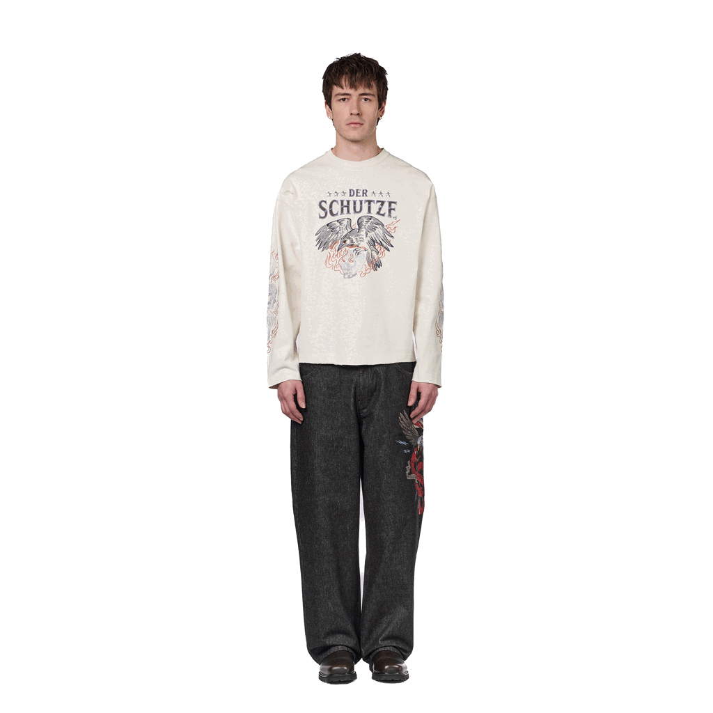 "hellboy" Longsleeve off white