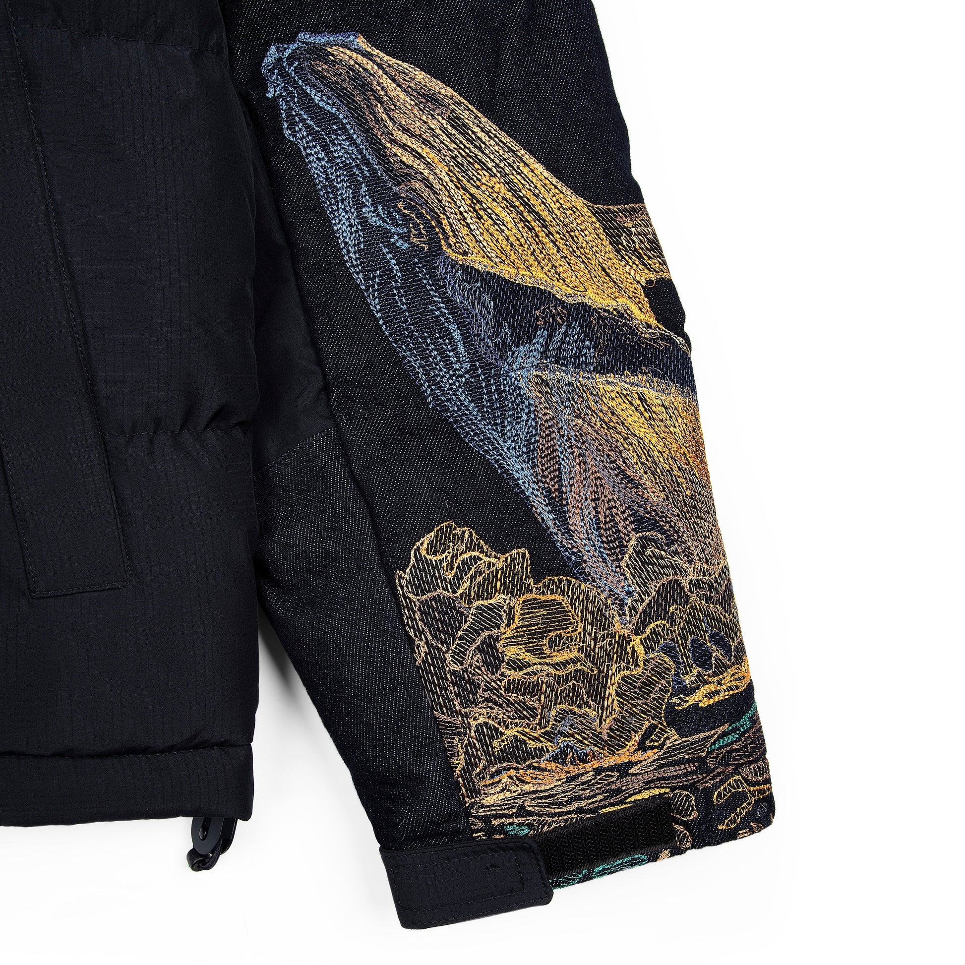 "whales" Puffer navy v2