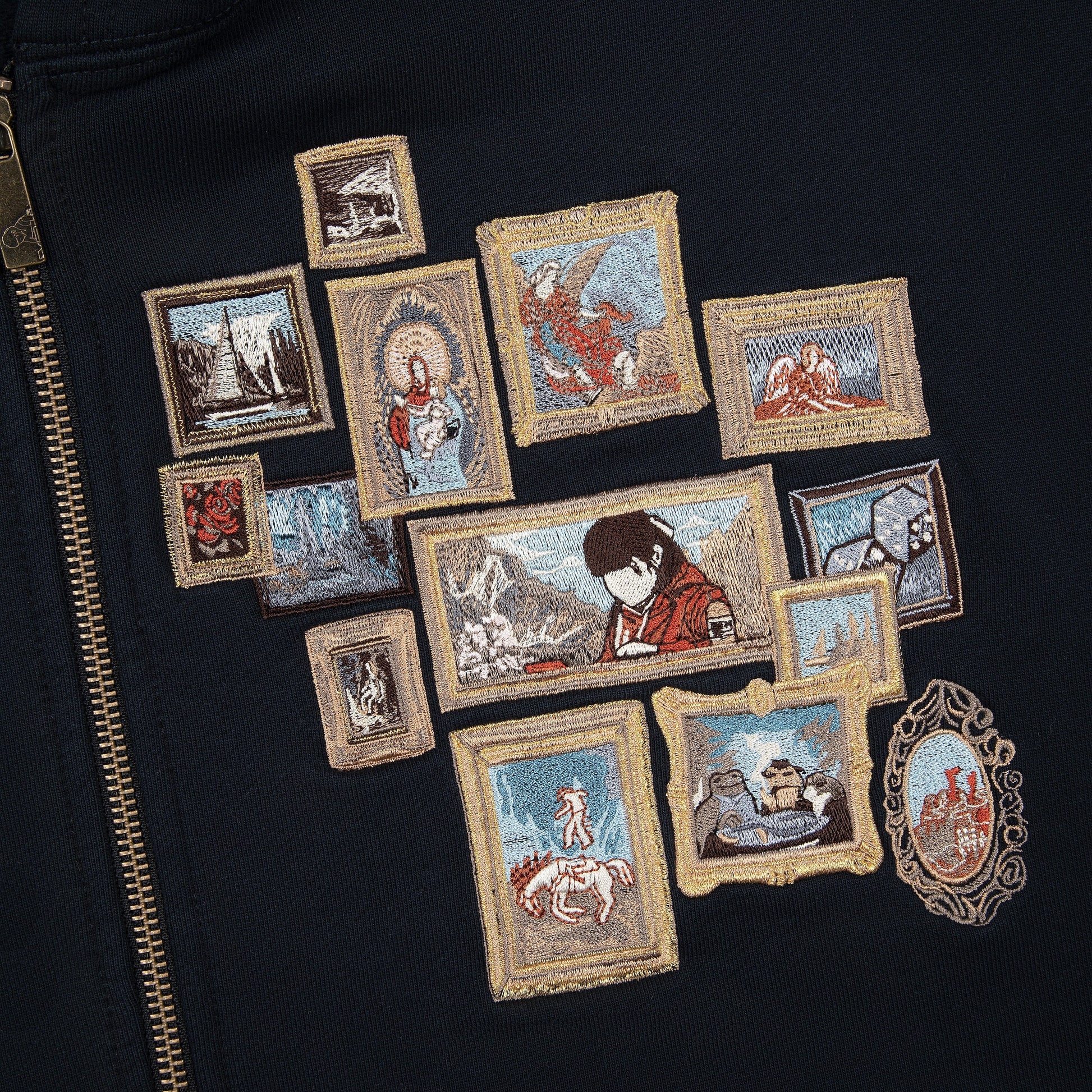 "gallery" Zip Up