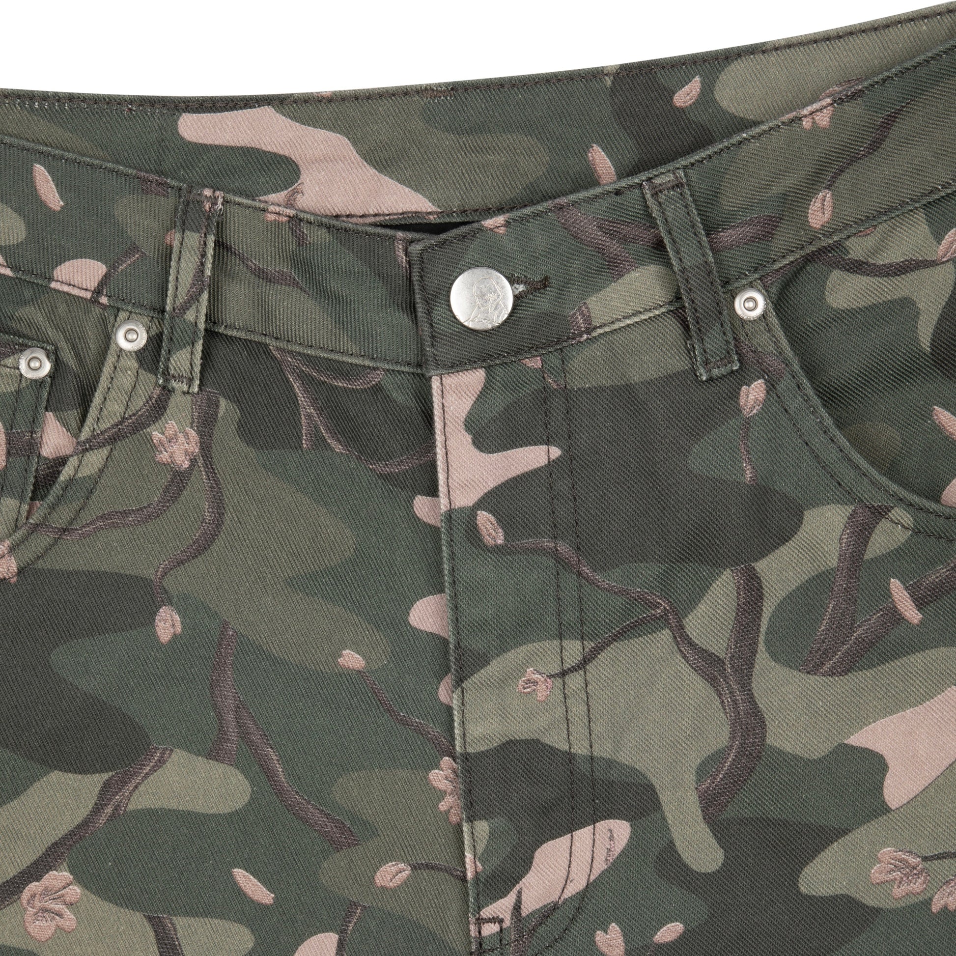 "blossom camo" Denim