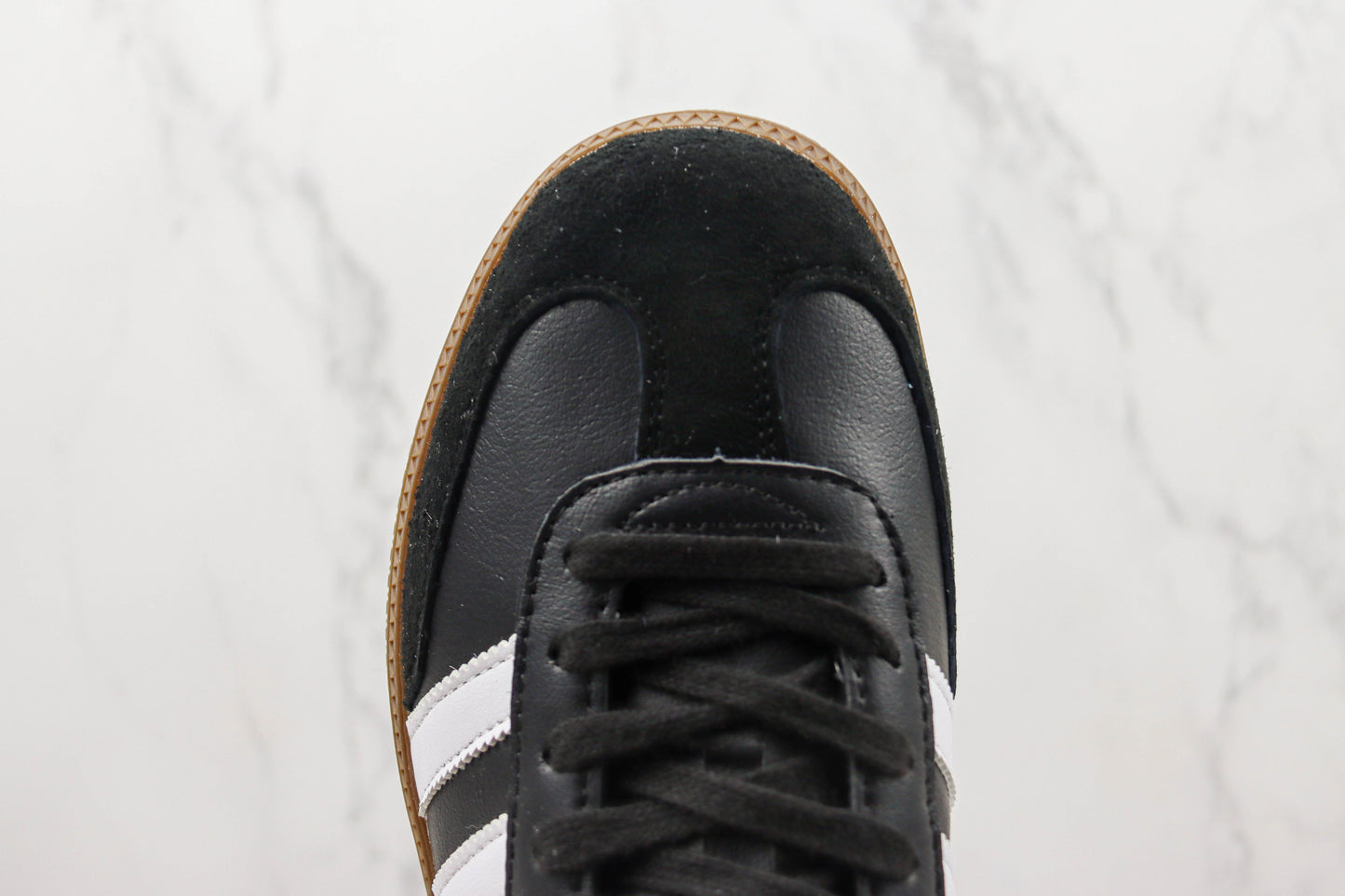 AD Samba Black White