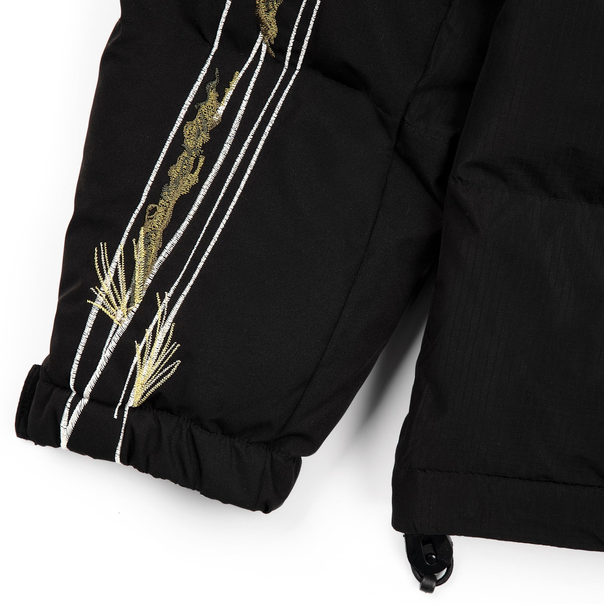 "void" Puffer black
