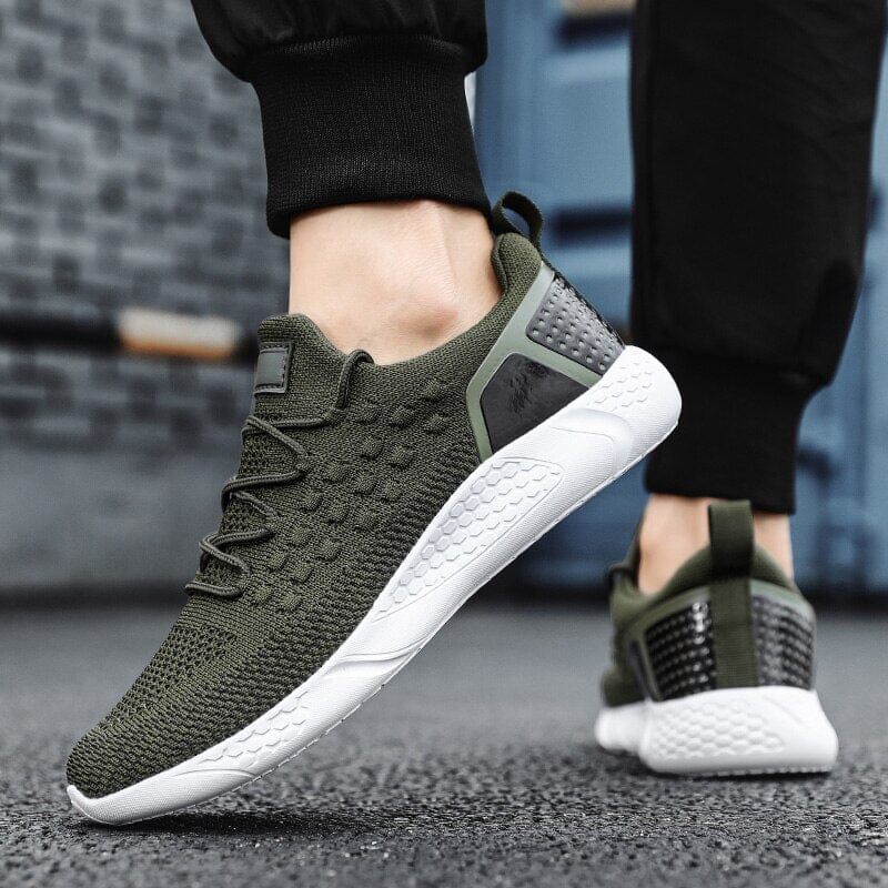 Minimalistic Men's Casual Sneakers